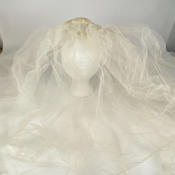 Vintage Miss Lillian Vogue Bridals Wedding Headpiece Tulle Faux Pearls Beaded
